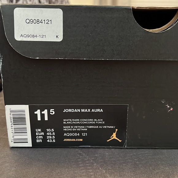 Jordan max aura - Picture 14 of 15